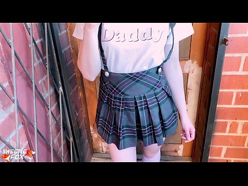 ❤️ Moksleivė giliai čiulpia savo penį ir dulkinasi vietoj pamokų. ❤️ Dulkinimo video prie lt.pornohammer.ru